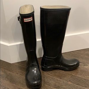 Black Hunter Boots